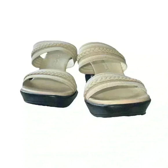 Cabin Creek Wedge Strappy Sandals Size 7 1/2 - Picture 2 of 7